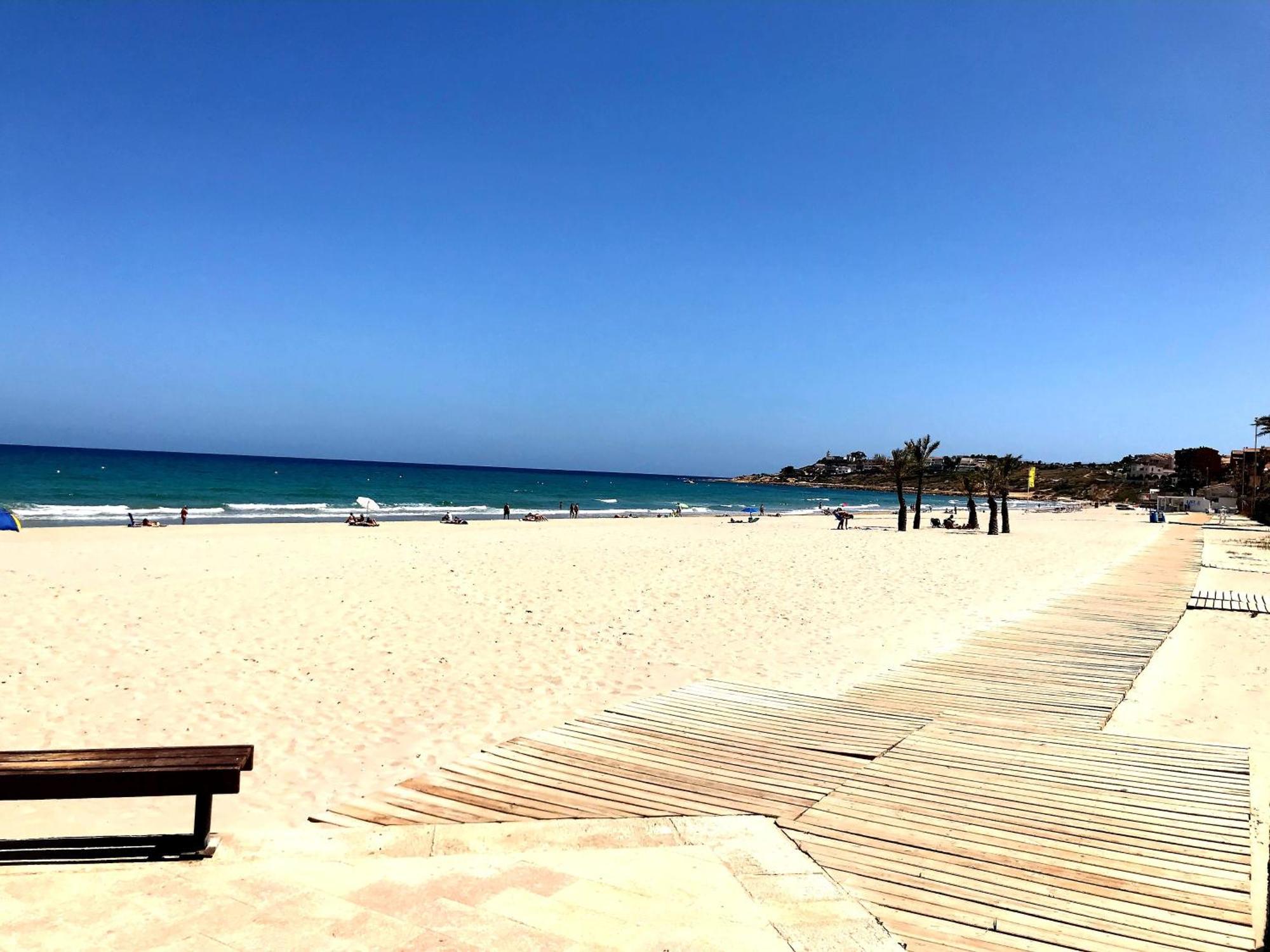 Playa Dos Avenidas Alicante Exterior foto